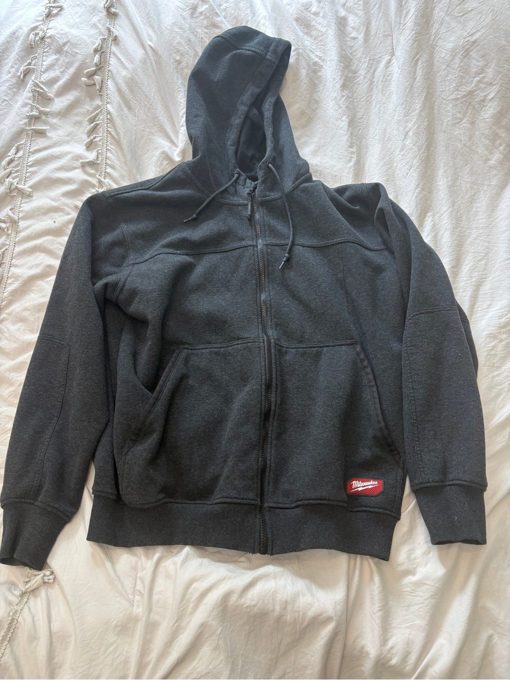 Milwaukee Dark Grey Full-Zip Hooded Sweater (Medium, Men’s)